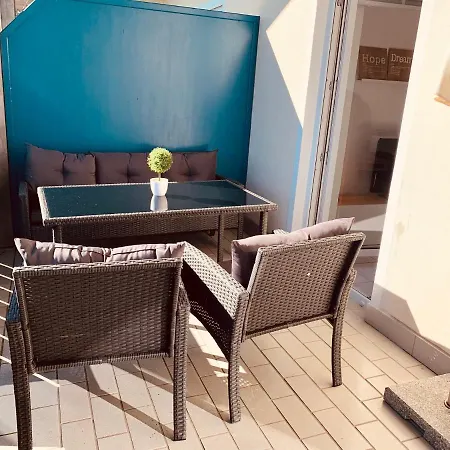 Apartment Moderne Ferienwohnung Mit Herrlicher Fernsicht *